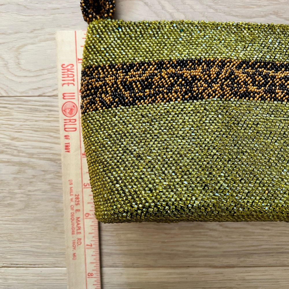 Elegant Vintage Beaded Green and Brown Handbag - Picture 6 of 9